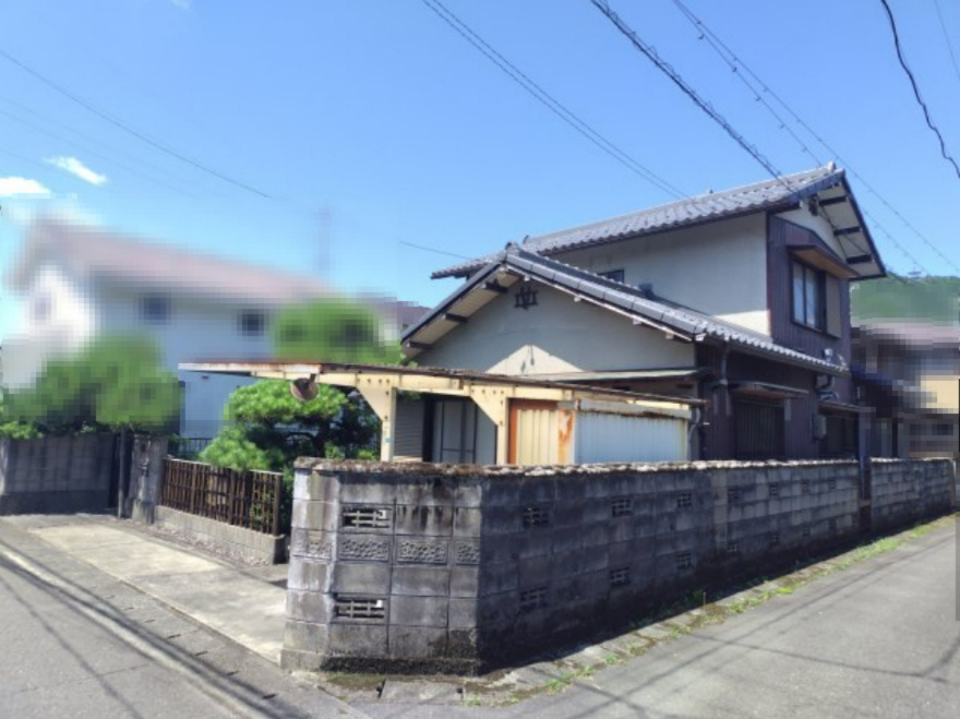 ６２７８１　岐阜市岩崎中古戸建ての外観