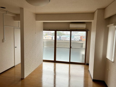 【居間・リビング】 | 小林ビル