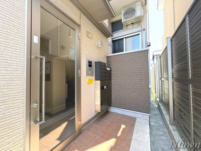 【エントランス】 | ハーモニーテラス志賀町Ⅵ | 建物の内部です