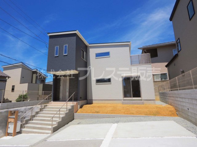 【外観】 | 生駒市俵口町の新築一戸建 全２区画 | 現地写真（１号地外観）堂々完成！実際の建物内をご内覧できます♪※現地に係員は常駐しておりません。