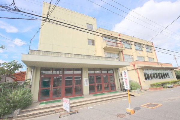 キャピタル新大宮の周辺|小学校「奈良市立大宮小学校まで272m」