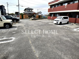 【駐車場】 | 駐車場に車を止められます