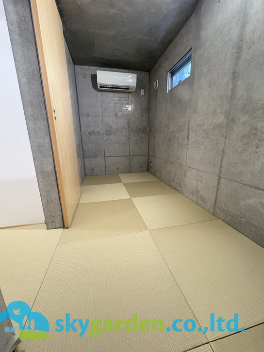 藤沢市鵠沼桜が岡　未入居戸建　全3棟3号棟の和室