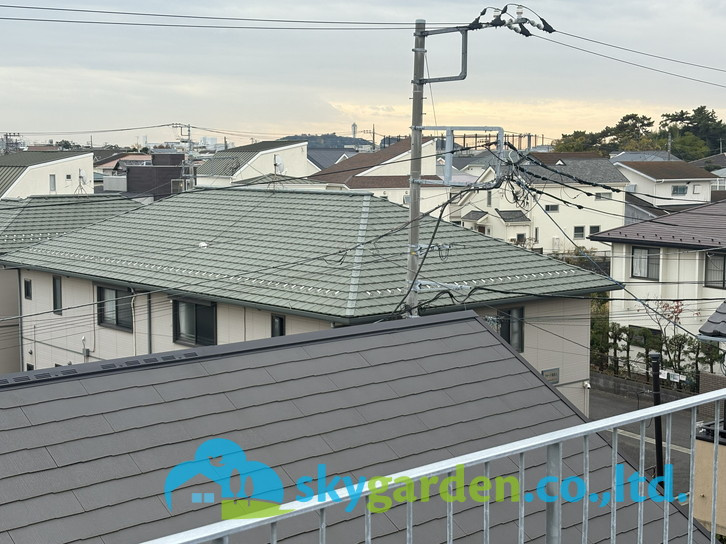 藤沢市鵠沼桜が岡　未入居戸建　全3棟3号棟のバルコニー|ルーフバルコニー