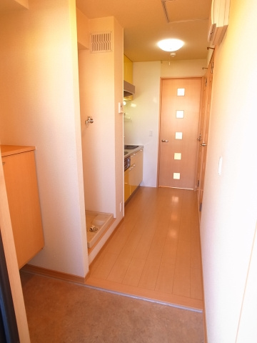 【玄関】 | モナリエ港 | お部屋のつくりもさすが一流メーカー！