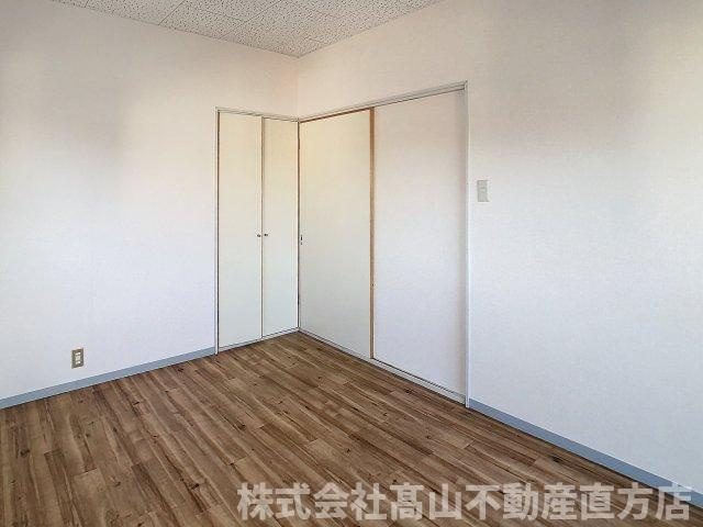 宮若市福丸のアパートの洋室