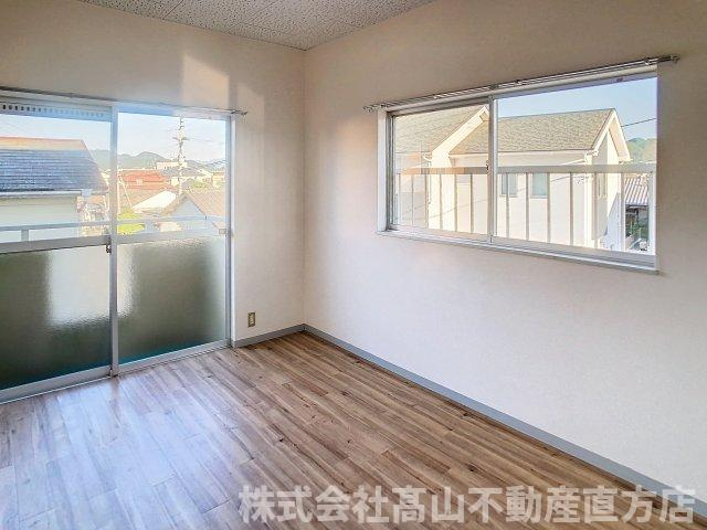 宮若市福丸のアパートの洋室