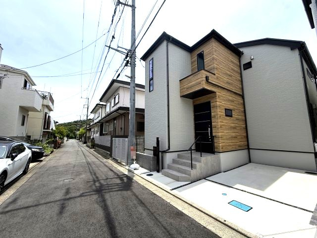 閑静な住宅街　3LDK 新築住宅