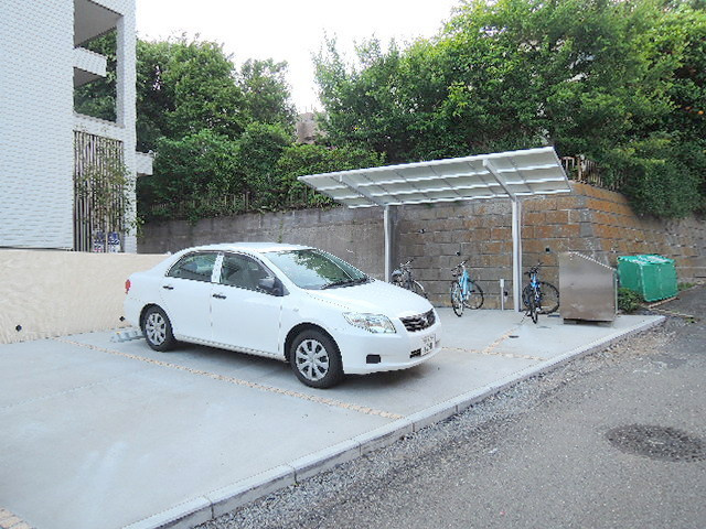 シエルメゾン保土ヶ谷の駐車場|敷地内駐車場