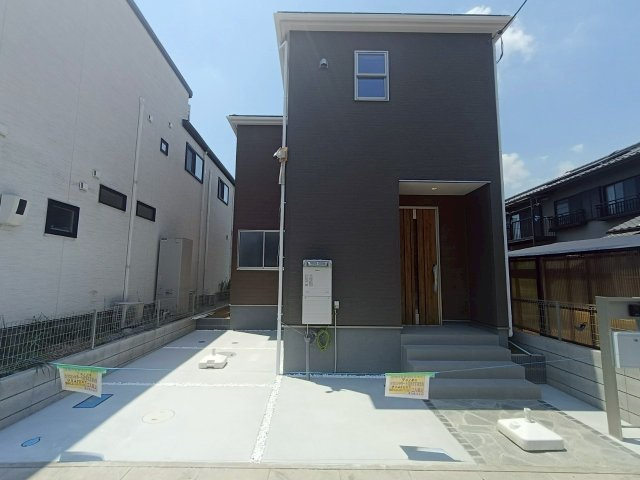 八潮市　古新田　新築戸建　全1棟