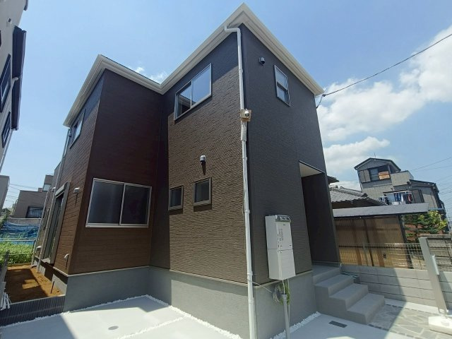 八潮市　古新田　新築戸建　全1棟の前面道路含む現地写真|前面道路含む現地写真です