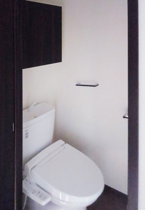 ジェノヴィア東大前グリーンヴェールのトイレ|※写真は同タイプの別室になります