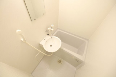 【浴室】 | レオパレスクリオネ