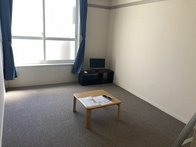 【居間・リビング】 | レオパレスハートピア１５ | ※1階はフローリングになります。