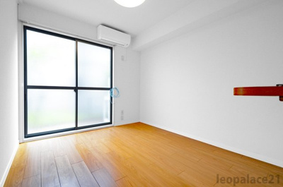 【居間・リビング】 | レオパレス上中 | ※写真と現状が異なる場合は現状を優先