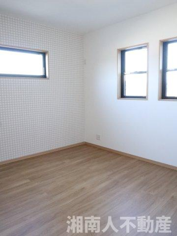 小田原市久野戸建ての洋室|ゆったりした洋室です