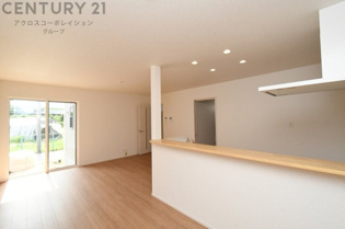 リビングダイニング