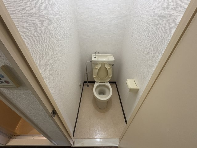 メゾンモンテのトイレ