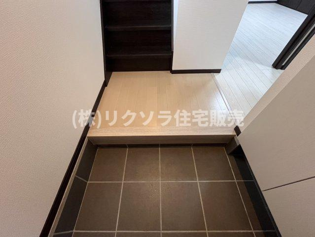 末広町　中古一戸建ての内装|玄関内部
■物件内覧・資金計画相談・住宅ローン相談、リフォーム相談、お問合せ受付中■
※当日・翌日のご内覧、ご相談はお電話でのお問合せがスムーズです！