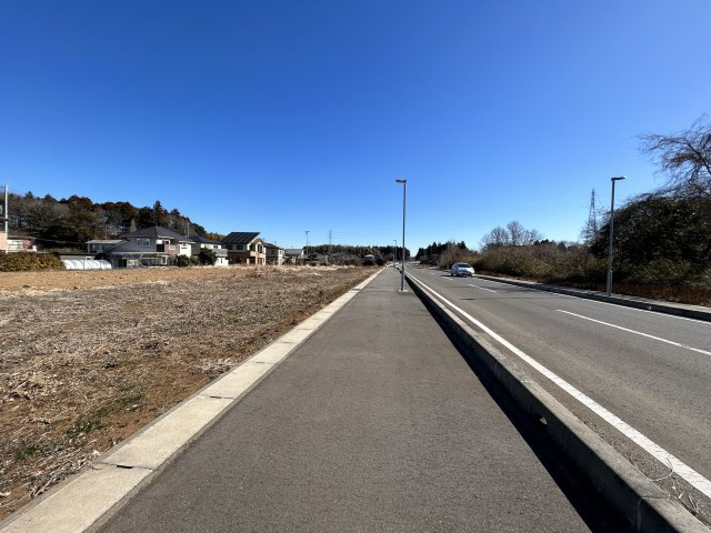 つくば市大井　土地920坪の前面道路含む現地写真|前面道路含む現地土地写真