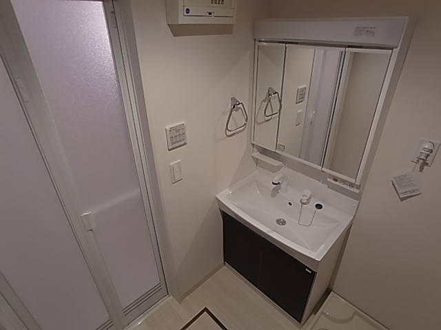 神戸市長田区神楽町５丁目の賃貸マンションの洗面所