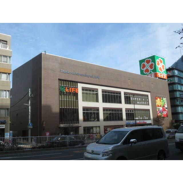 新宿区北新宿２丁目のアパートの周辺
