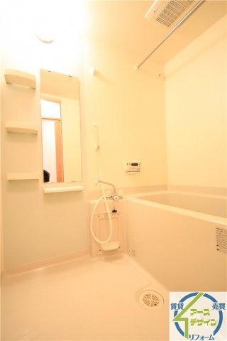 ガーデンヒルズ神戸西の浴室