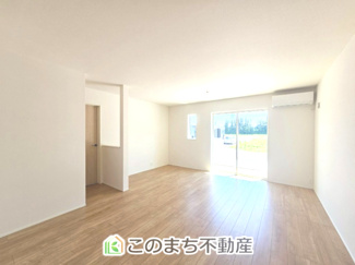 【居間・リビング】 | リナージュ那須塩原市下永田5丁目24-1期　5号棟 | 開放感のある大きなリビング♪
