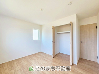 【洋室】 | リナージュ那須塩原市下永田5丁目24-1期　5号棟 | 一人ひとりの大切なプライベート空間。ゆとりある広さで、一人の時間をゆったりと過ごせる安らぐお部屋になるはずです。
