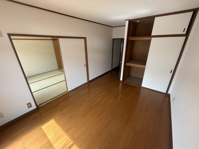 マンションサエイの居間・リビング