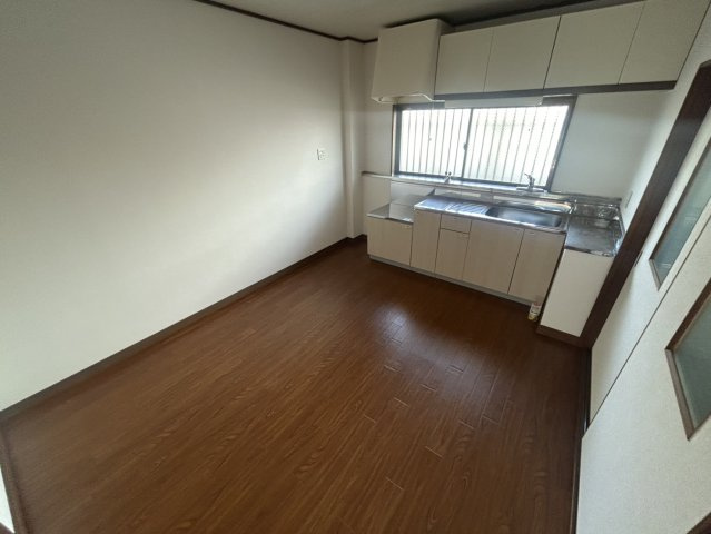 マンションサエイの居間・リビング