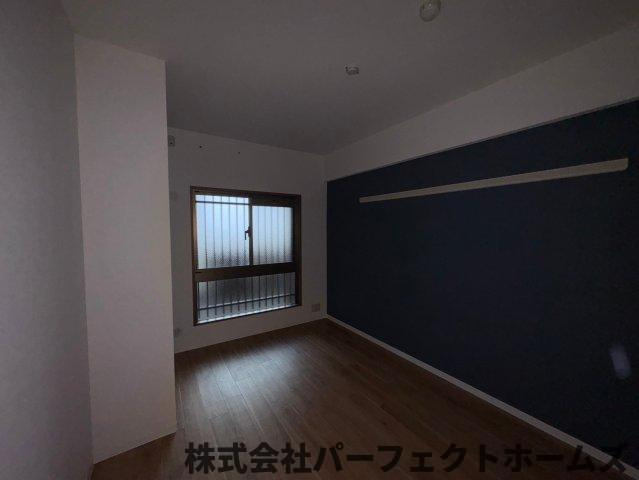 【寝室】の画像