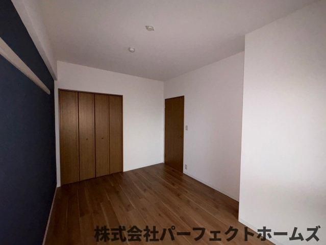 【寝室】の画像