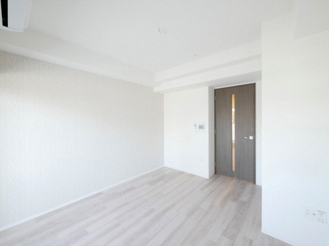 Dimus新大阪の居間・リビング