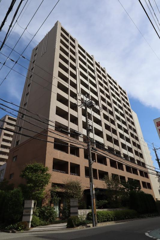 アビティ江坂の外観