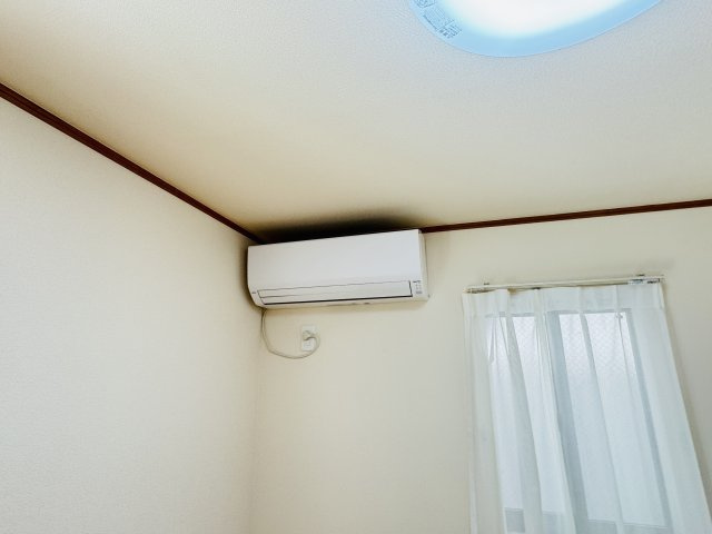 【冷暖房・空調設備】 | 葛飾区西水元３丁目新築戸建【幸田小学校：5分】 | リビング用エアコン設置済み