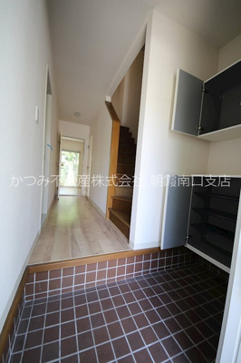 【玄関】 | シルキーガーデン | 他号室参考写真