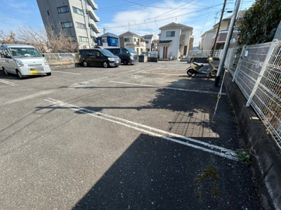 【駐車場】 | メゾン・ルピナス