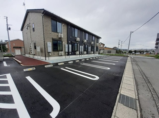 【駐車場】 | レグルス | 駐車場です