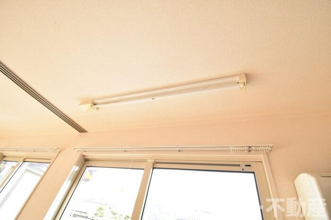 【設備】 | SALZ | 室内物干し