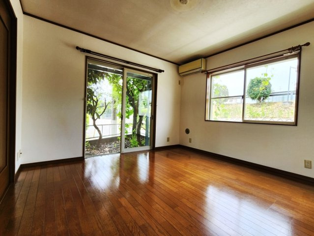 【居間・リビング】