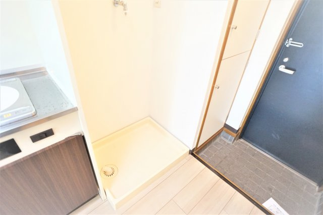 メゾン伊佐司の内装|明るい色調の室内です