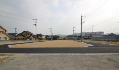 【前面道路含む現地写真】 | 中区藤崎2期②号地 | 前面道路です