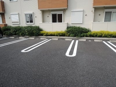 ダイヤモンド　リリナＢの駐車場