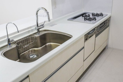 【キッチン】 | グランドメゾン住吉本町ネクス | 家族の顔を見ながらお料理できるカウンターキッチン♪
ガスコンロ新調いたしました。