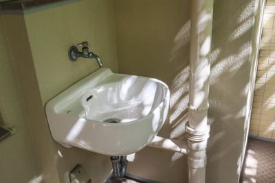 【バルコニー】 | グランドメゾン住吉本町ネクス | 便利なスロップシンク付き♪