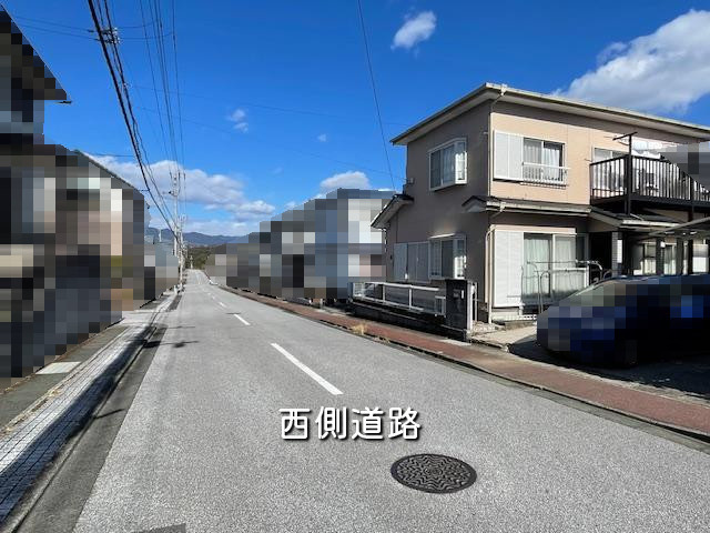 【前面道路含む現地写真】 | 高知市潮見台１丁目