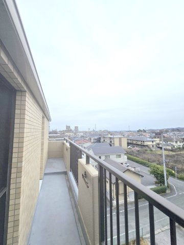 青梅東ガーデンわかぐさ公園のバルコニー