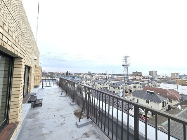 青梅東ガーデンわかぐさ公園のバルコニー