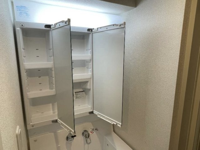 沖縄市中央３丁目の賃貸マンションのその他共用部分|※同一建物の同タイプの別部屋です。